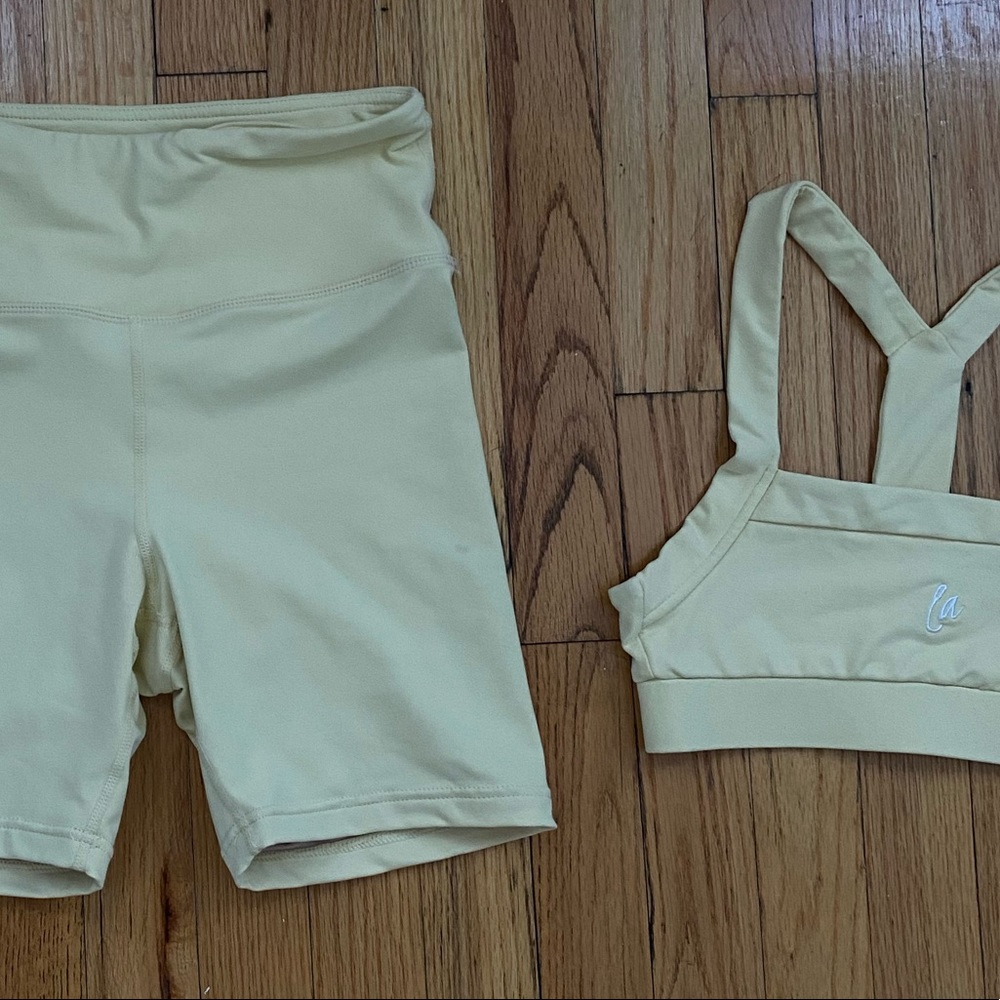 LAHANA sports bra